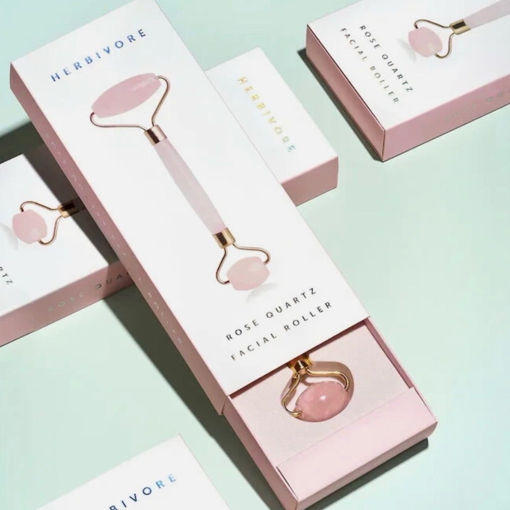 Herbivore Rose Quartz Facial Roller - NEW